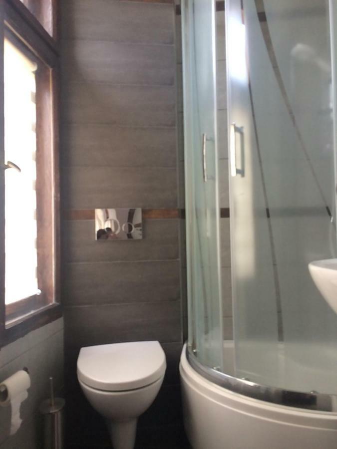 Apt Nr 1 - Cogito.Home- Starowka Z 9 Okien Torun Luaran gambar
